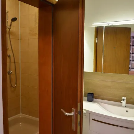 Kleines Bahnhof Bed & Breakfast Schwandorf in Bayern